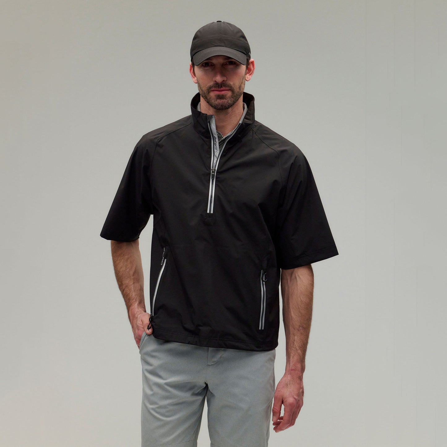 BLACK/METALLIC SILVER