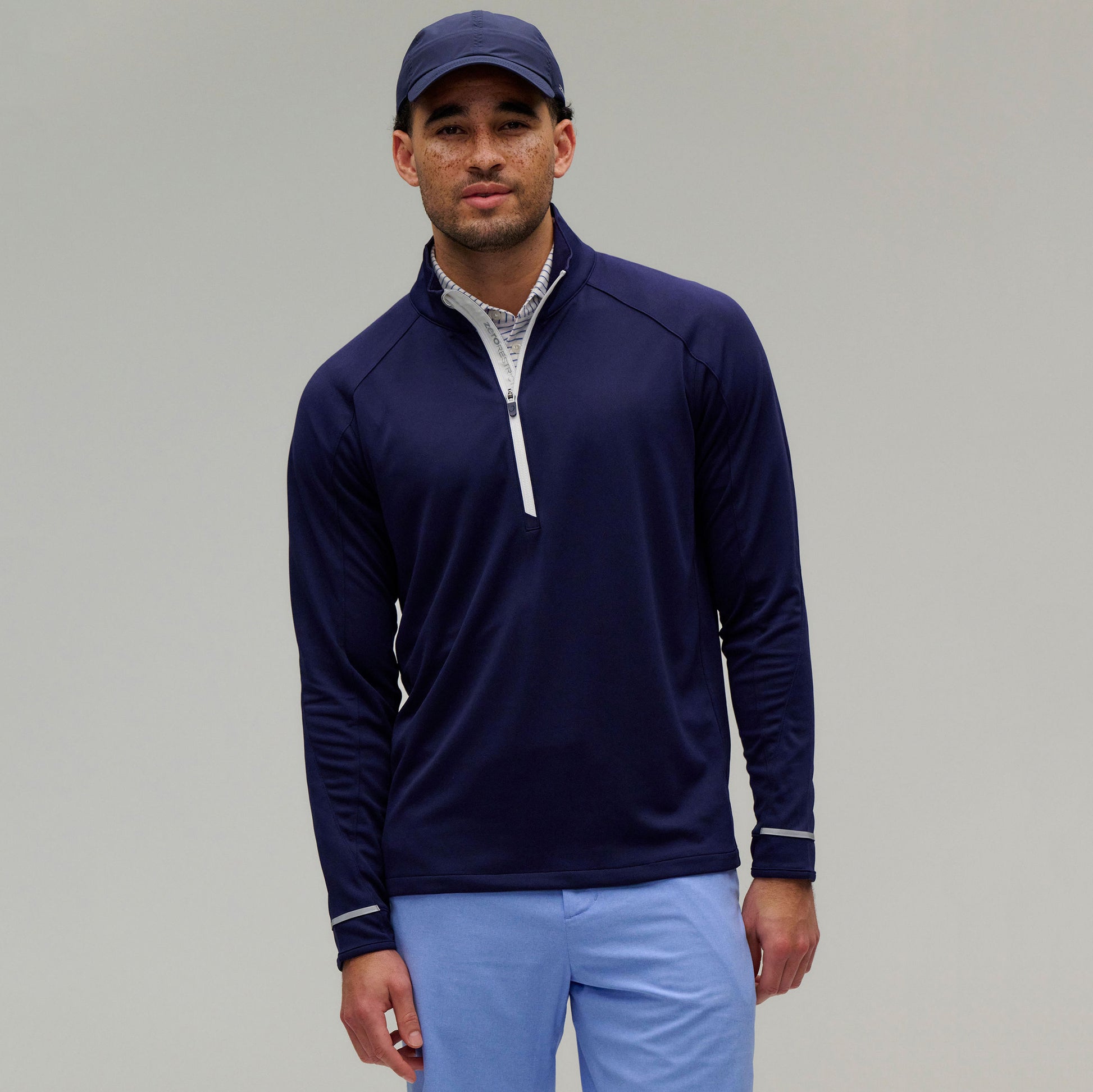 Z425 1/4 Zip Pullover - Zero Restriction