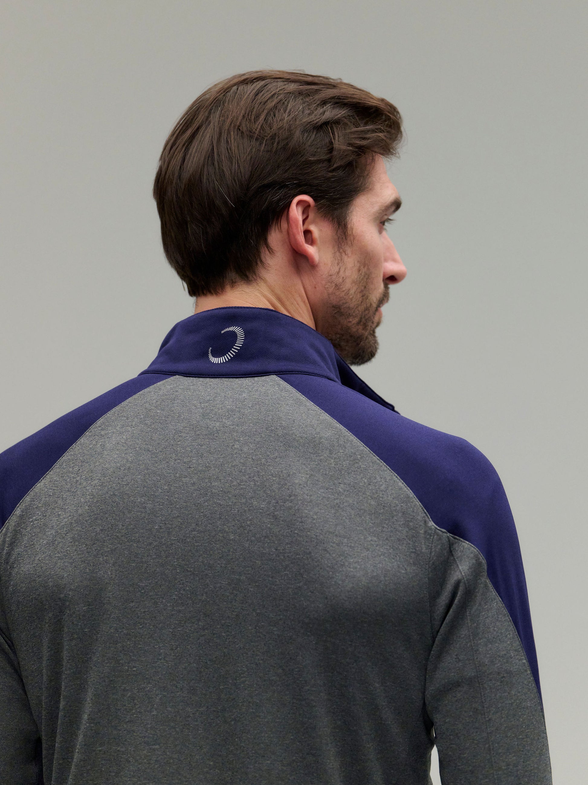 Z425 1/4 Zip Pullover - Zero Restriction