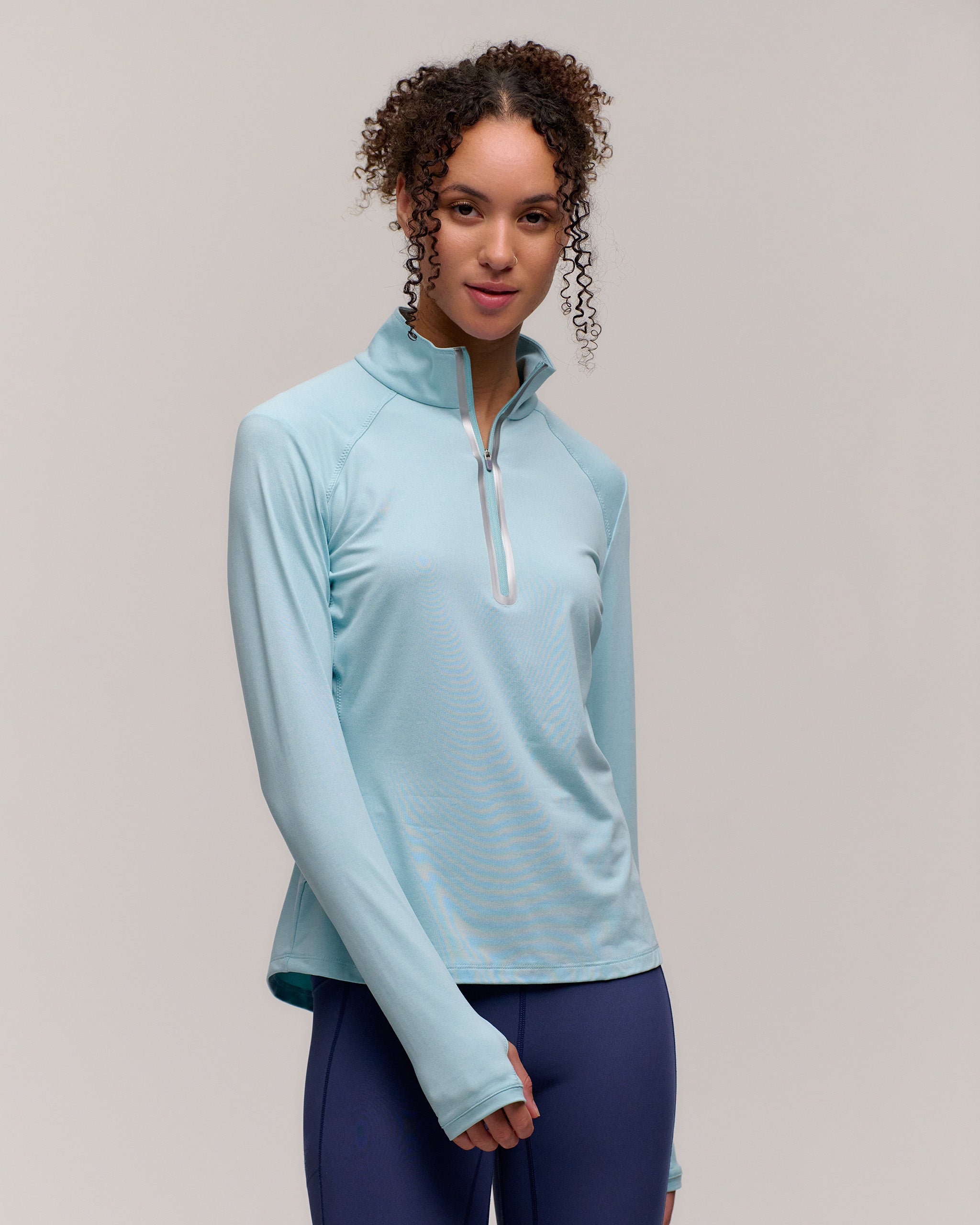 LEA ZIP MOCK