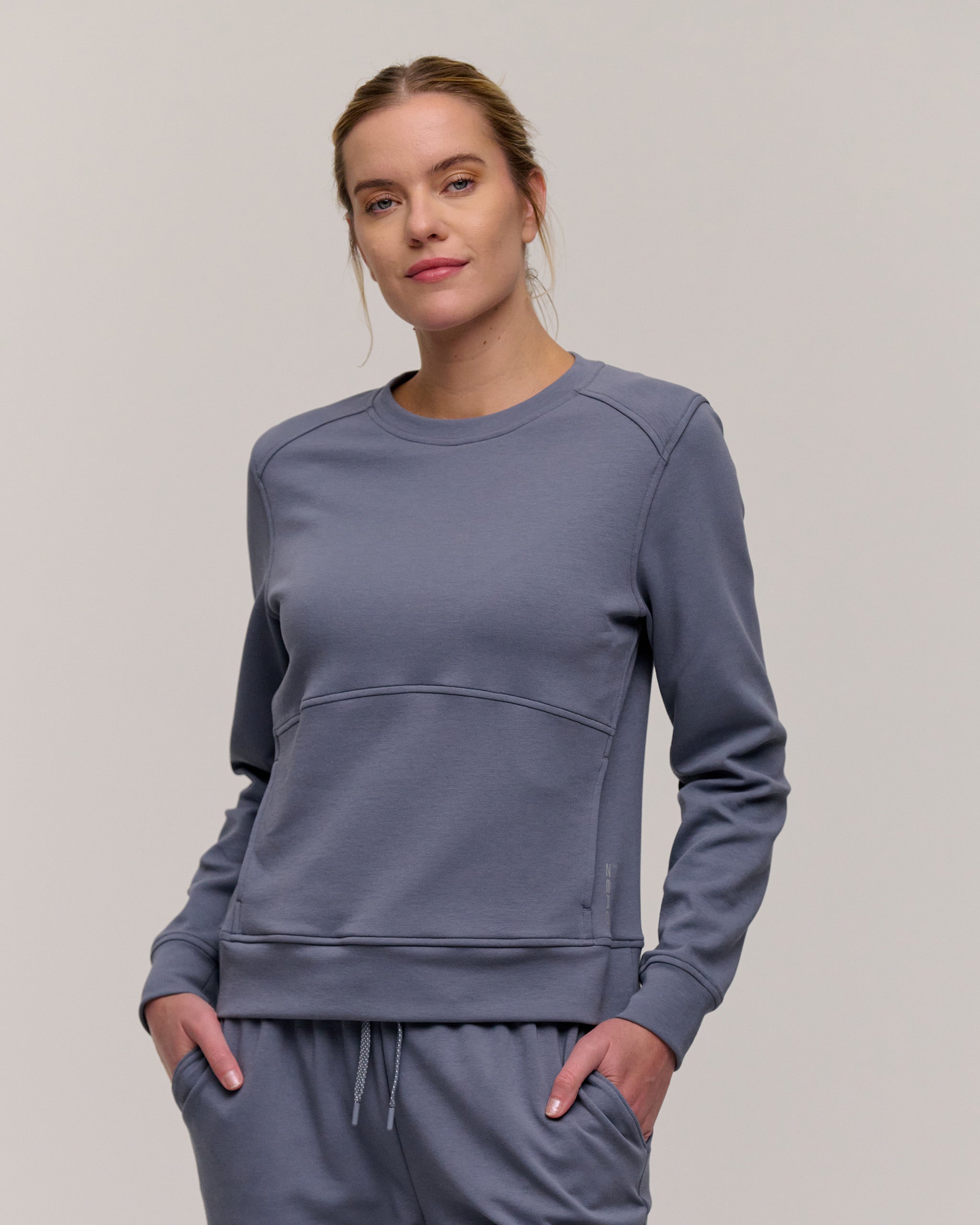 JULIA CREW